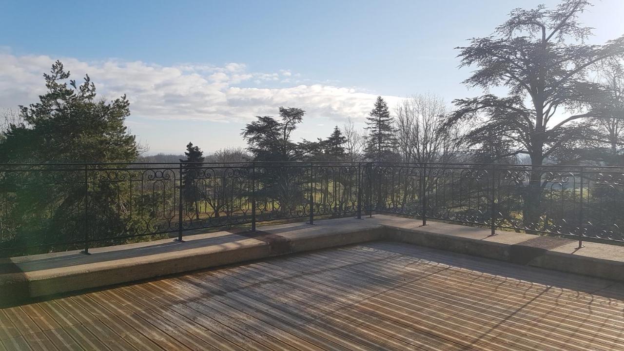 مبيت وإفطار Ouches Domaine Berenguer المظهر الخارجي الصورة